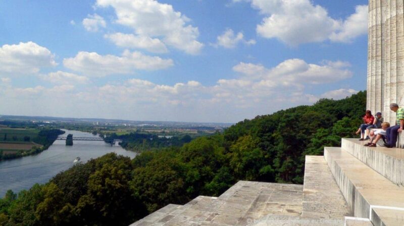 Munich:REGENSBURG MEDIEVAL BEAUTY-PRIVATE GUIDED TOUR BY CAR - Free Time to Discover Regensburg Independently