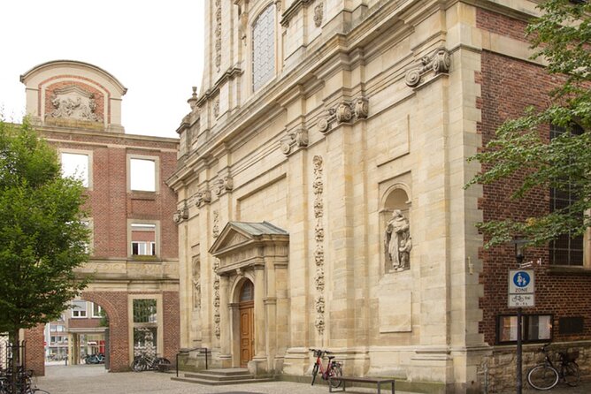 Münster Scavenger Hunt and Sights Self-Guided Tour - Key Points