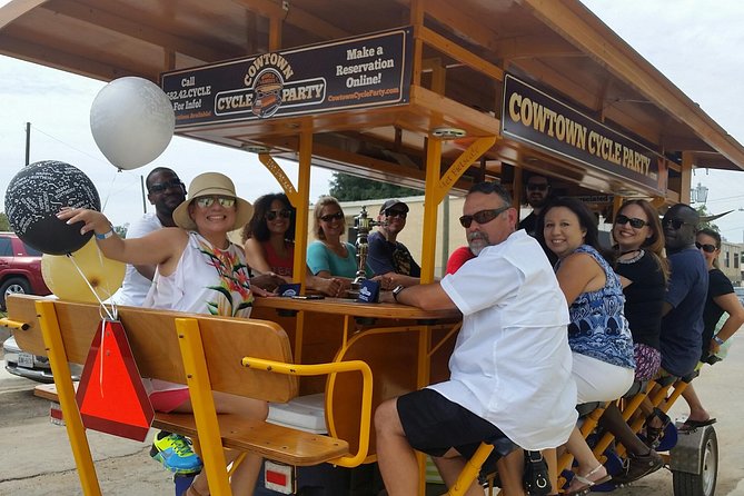 Murals & Mimosas - Cowtown Cycle Party BYOB Public Tour - Fort Worth Murals as the Main Photo Op