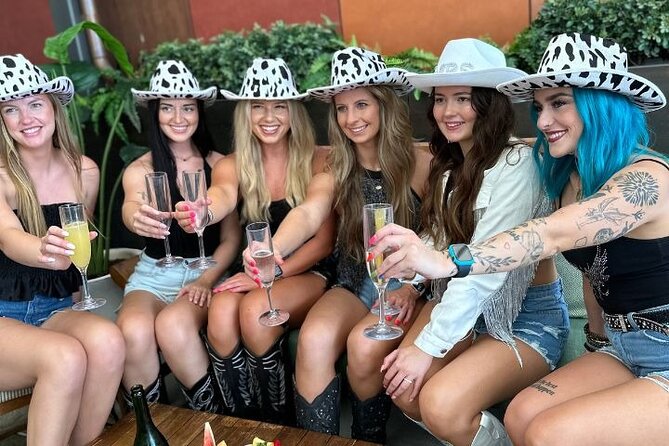 Murals & Mimosas Sightseeing Tour in Nashville - Customer Feedback: Mostly Positive with a Few Variations