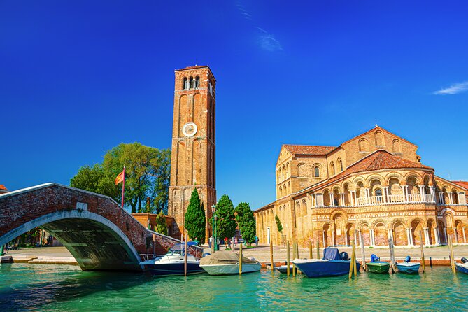 Murano & Burano Islands Guided Small-Group Tour by Private Boat - Practical Tips for the Tour