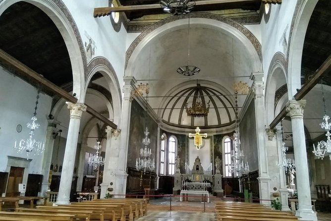 Murano glass and art private tour by boat and on foot - The Experience Led by Fiorella