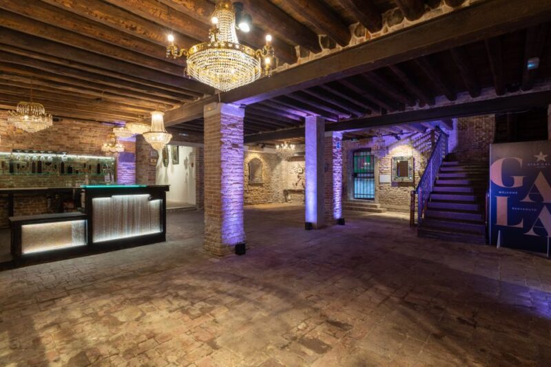 Murano: Glass Blowing Demonstration with Optional Drinks - The Value of This Murano Glass Experience