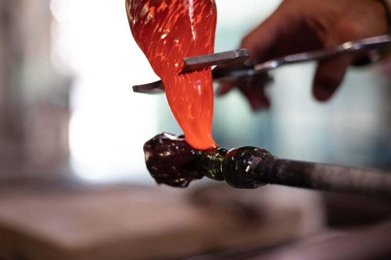 Murano: Glass Factory Experience with Tour and Demonstration - The Showroom and Gallery of Murano Glass Art