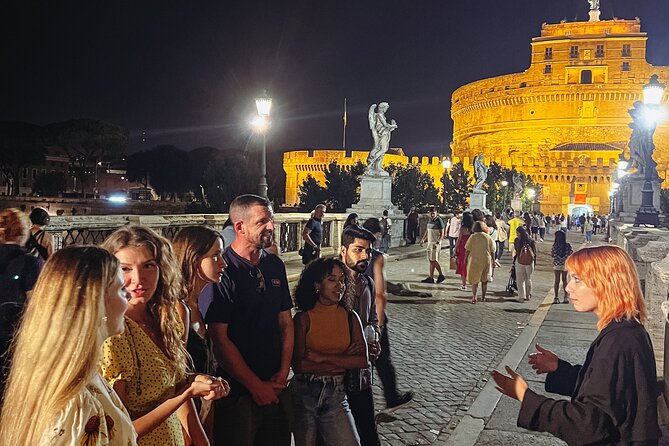 Murder Mysteries of Rome: Ghost Walking Tour - Exploring Rome’s Haunted Piazza: Campo de Fiori