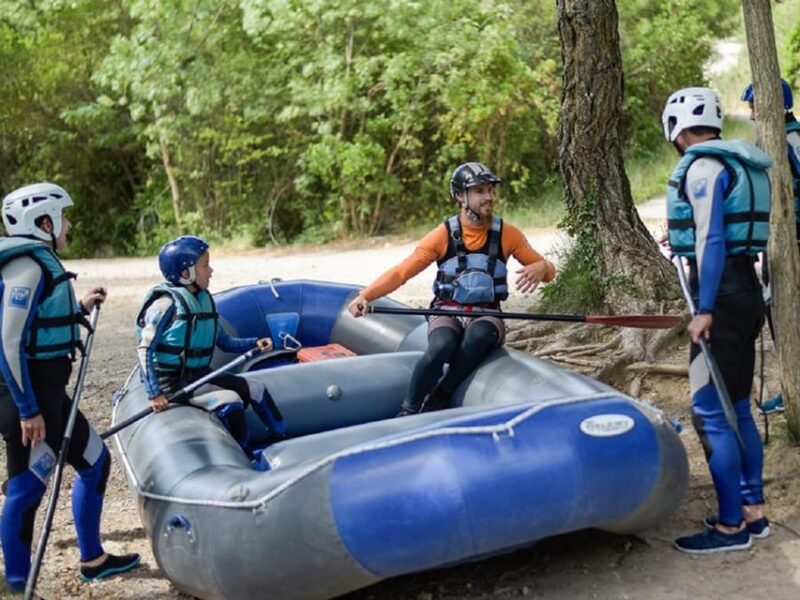 Murillo de gállego: Family Rafting in Huesca - Murillo de Gállego: The Starting Point for Family Adventure