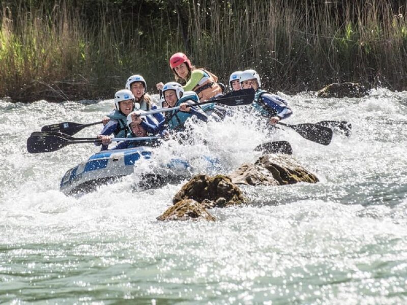 Murillo de gállego: Family Rafting in Huesca - The Equipment and Safety Measures Provided