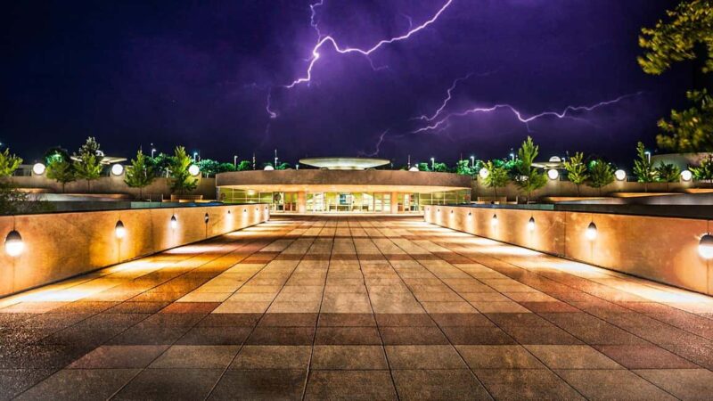 Murmurs of Mourning & Murder: Madison Ghost Tour - The Atmosphere of the Tour