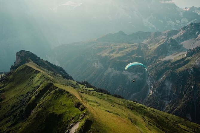 Mürren Lauterbrunnen Paragliding Tandem Flights - Thrilling Tandem Paragliding Above Mürren and Lauterbrunnen for $236