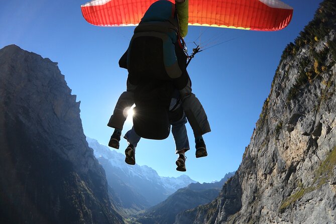 Mürren: Paragliding over the Lauterbrunnen Valley - The Paragliding Flight Over Lauterbrunnen and Surrounds
