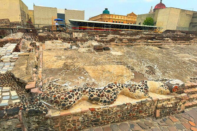 Museo del Templo Mayor / Urban Archaeology - Small Groups - The Significance of Templo Mayor in Aztec History