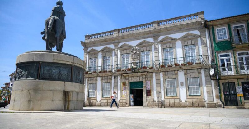 Museum of Decorative Arts - Viana do Castelo - The Museums Location and How to Get There