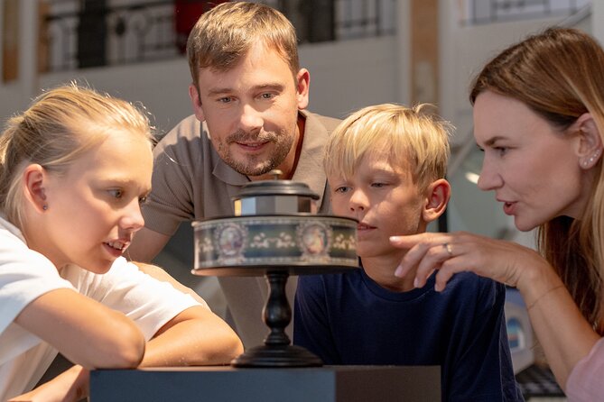 Museum of Illusions Tenerife Entrance Ticket - The Highlights of the Illusion Exhibits