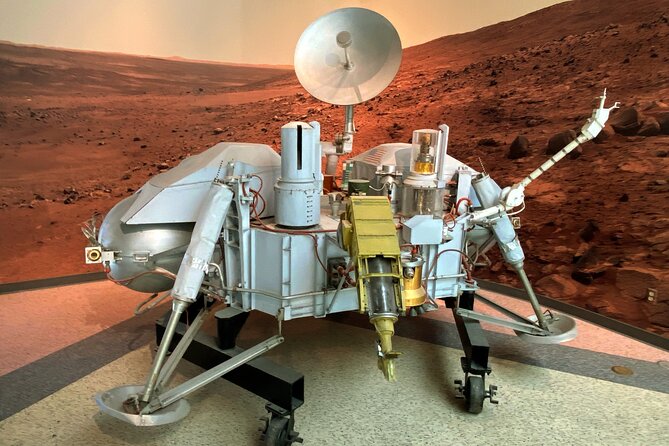 Museum Row Tour: Space, Dinosaurs and Sports at Exposition Park - The Tranquility of the Exposition Park Rose Garden