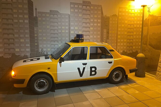 Museum Story of Prague - The Modern Era: Velvet Revolution and Czech Achievements