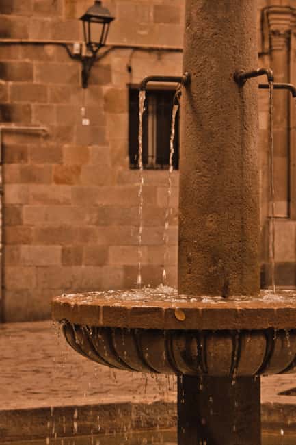 Music Photo Tour in Barcelona - Explore Barcelona’s Music Video Landmarks in a Private Photo Tour