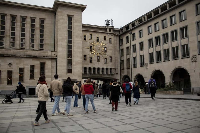 MUSICAL TOUR OF BRUSSELS (SPANISH) - Key Points