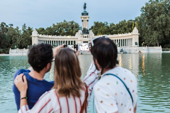 Must See & Do's Madrid With A Local Insider: 100% Private & Personalized 8Hrs - Walking Past the Botanical Gardens