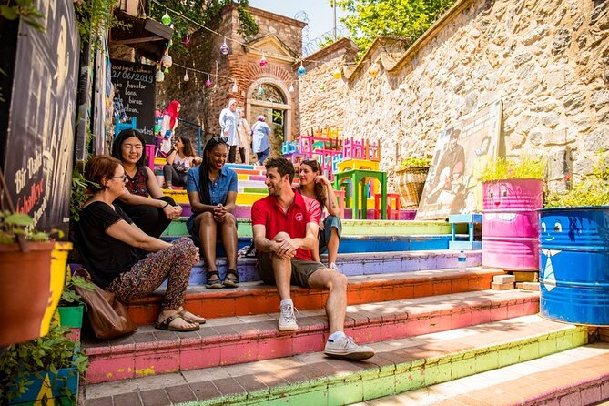 Must See in Istanbul: Private Full-Day Experience & Local Lunch - Discovering the Opulence of Topkapi Palace