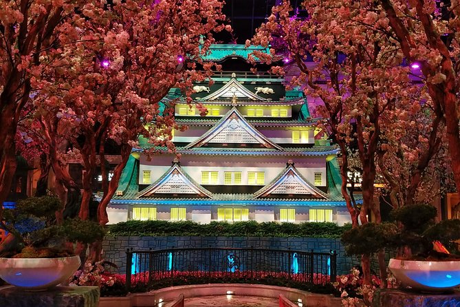 Must-See Spots Are: Las Vegas Strip Walking Tour - The Bellagio Conservatory & Fiori di Como
