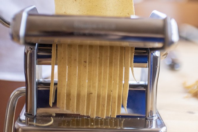 My Granny's secrets: Making pasta in the heart of Verona - The Setting: A Cozy Verona Apartment with a Friendly Cat