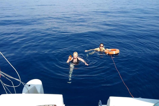 My sailing tour in Catania - Onboard Lunch Featuring Sicilian Specialties