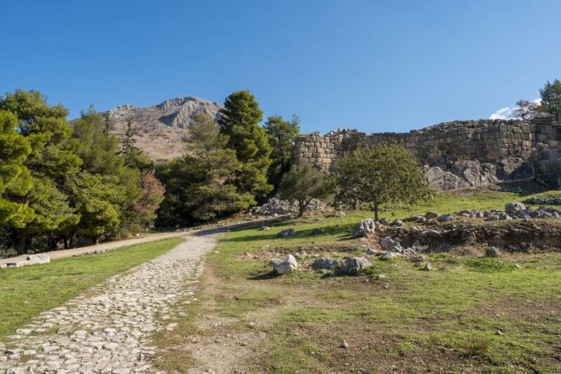 Mycenae Private Tour with Licensed Guide and Tickets - Who Should Choose This Tour