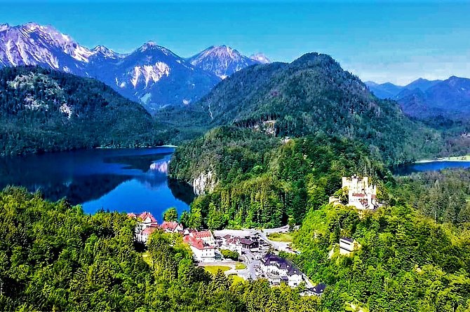 MY*GUiDE EXCLUSiVE Neuschwanstein Tour INCL. TICKETS from GARMISCH-PARTENKIRCHEN - Visiting Hohenschwangau Castle: Ludwig II’s Childhood Home