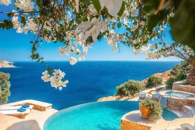 Mykonian Mosaic: First-Time Cruiser's Adventure - Discovering Ano Mera’s Authentic Charm