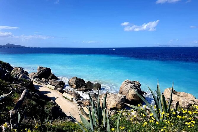 Mykonian Mosaic: First-Time Cruiser's Adventure - Exploring Mykonos Town’s Colorful Streets