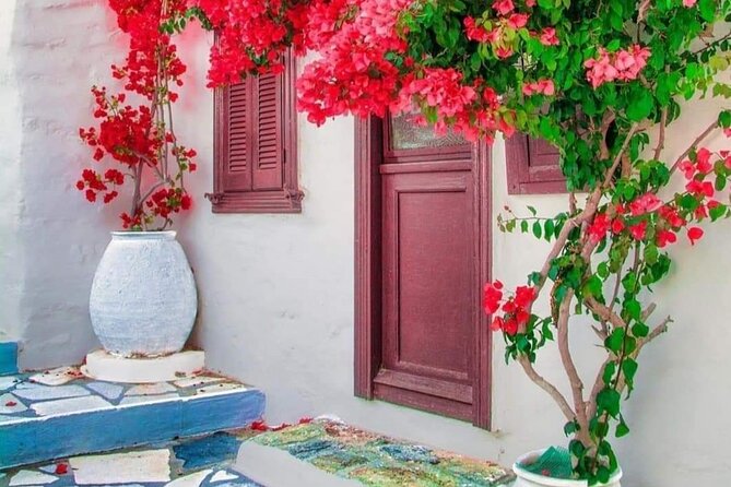 Mykonian Mosaic: First-Time Cruiser's Adventure - The Church of Panagia Paraportiani