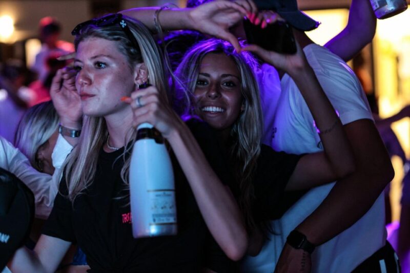 Mykonos: Best Beach Clubs Crawl Day Party - Visiting Jackie O’: A Chic LGBTQ Hotspot with Pool and Views