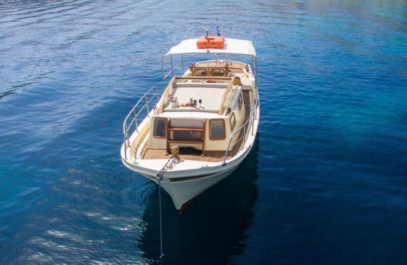 Mykonos: Private Cruise by Wooden Boat with Snorkeling - Who Will Appreciate This Cruise Most?