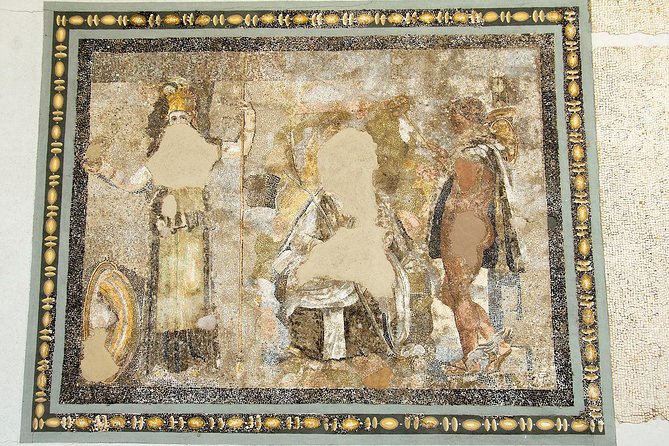 Mykonos Shore Excursion: Private Tour to Delos Island - Exploring Delos: Guided Walking Tour of Major Ruins