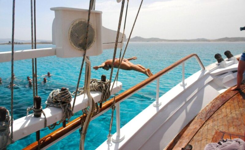 Mykonos: Sunset Party Boat Cruise with 1 Drink - Setting Sail from the Old Port of Mykonos