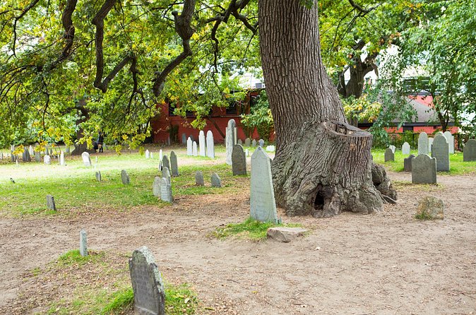 Mysteries and Murders of Salem Guided Night-Time Walking Tour - Comparing to Similar Salem Tours