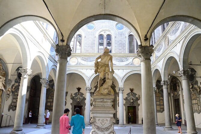 Mysteries of Medici: Small Group Tour - Key Points