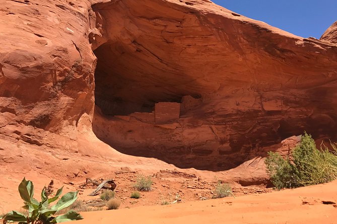 Mystery Valley Tour 3.5hr -4hrs (3SNGT 3.5hr) - Explore Monument Valley’s Mystery Valley with a Navajo Guide