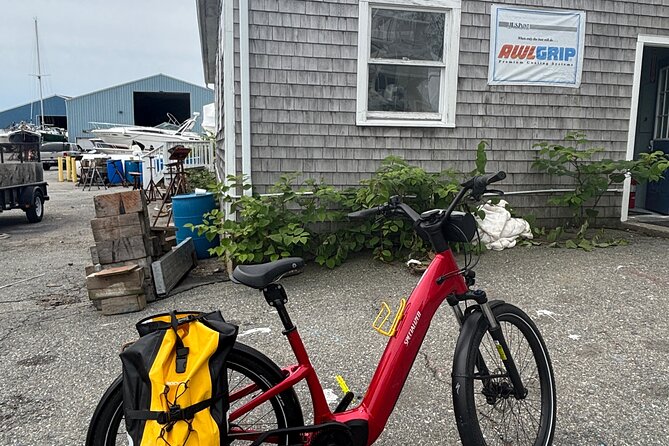 Mystic Country Connecticut Bike and Kayak Rentals - Starting Point and Meeting Logistics at Pearl Street in Noank