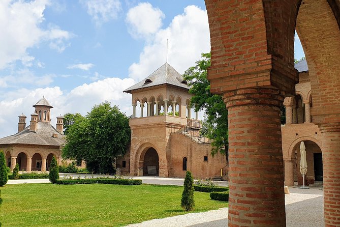 Mystical Monasteries, Dracula's Tomb and Mogosoaia Lake Palace - Private Tour - Final Thoughts on the Mystical Monasteries and Dracula Tour