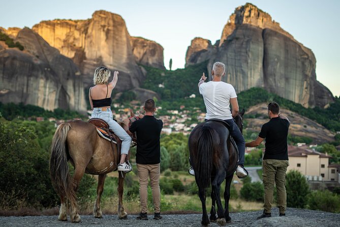 Mystical Sunset Horseback Ride in Meteora: 1-Hour Adventure - The Stops That Showcase Meteora’s Beauty