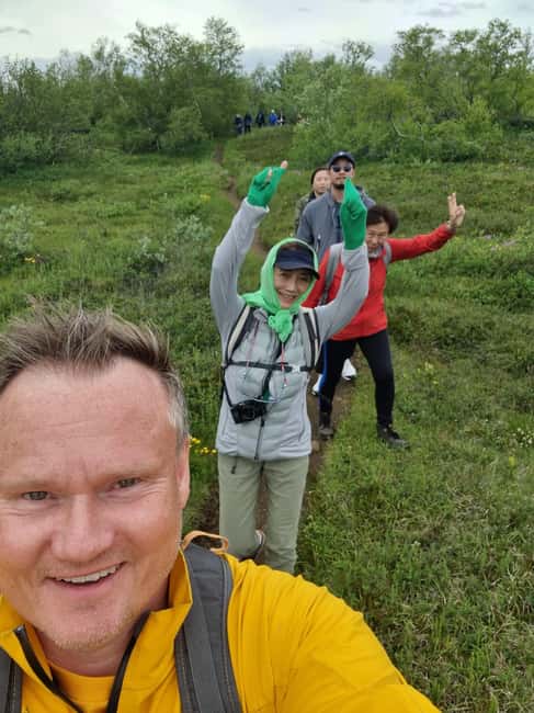 Mývatn: Guided Hike and Nature Baths Entry with Transfer - Physical Requirements and Accessibility