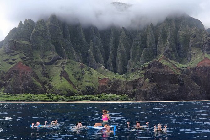 N Pali Coast Zodiac Raft Expedition and Snorkeling on Kauai - Starting Point and Group Size