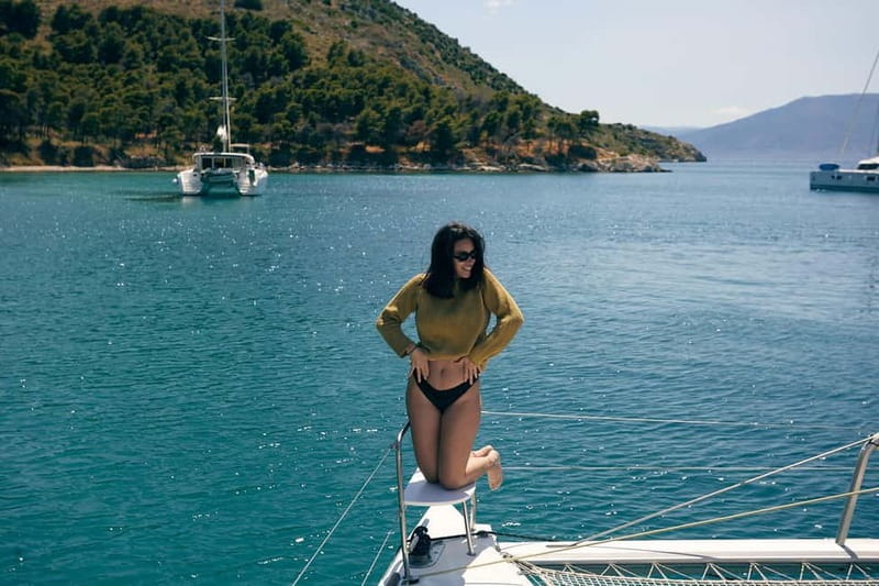 Nafplio: Catamaran Cruise with Meal and Drinks - Tasty Local Cuisine Paired with Fine Wines