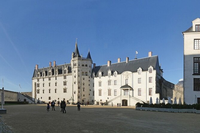 Nantes Private Walking Tour With A Professional Guide - Starting Point: Central Nantes at 7 Imp. Saint-Laurent