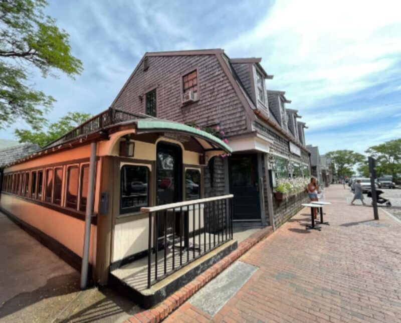 Nantucket: Guided Scenic Island Driving Tour - Key Points