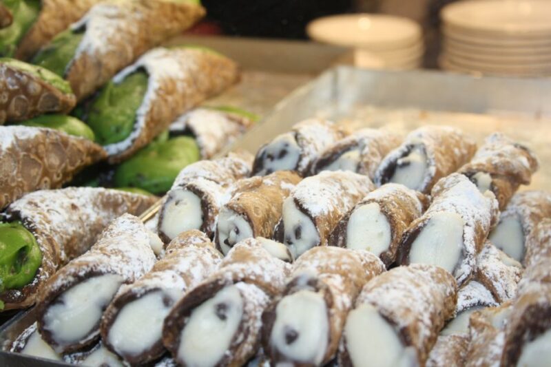 Naples by Night: Food and Wine Walking Tour with Local Guide - Experience Naples’ Vibrant Nightlife and Monuments