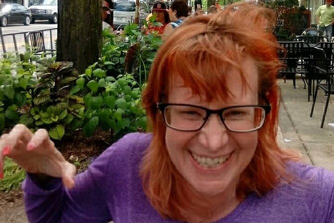 Naples City Scavenger Hunt by Zombie Scavengers - How the Zombie Scavengers Adventure in Naples Works