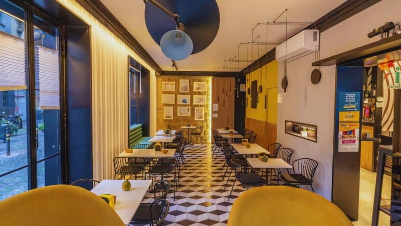 Naples: Coffee Tasting Experience with Sfogliatelle Pastry - Comparing to Other Local Experiences