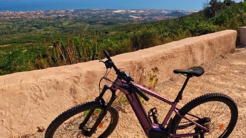 Naples: E-bike Tour on Mount Vesuvius with a Cycling Guide - The Breathtaking Views of Mount Vesuvius and the Gulf of Naples